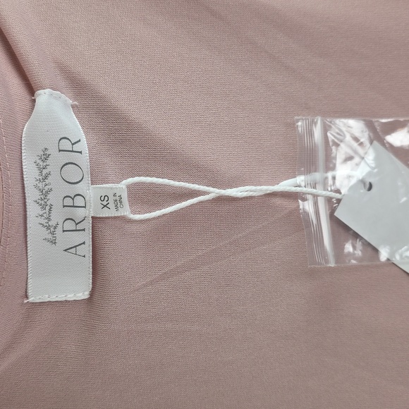 Arbor Daphne Tulip Wrap Dress - Picture 6 of 10